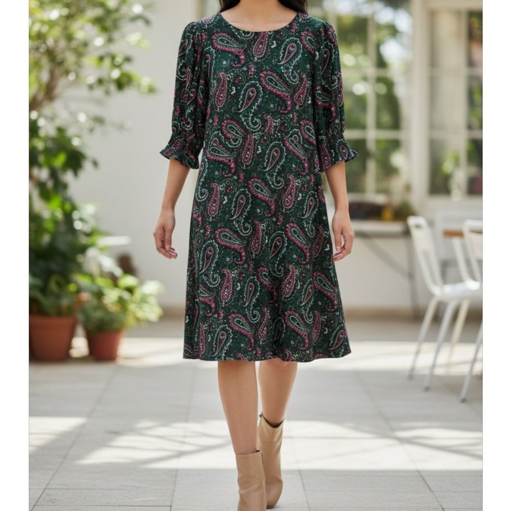 Tommy Hilfiger Paisley Print Dress – Size 4 – 3/4 Ruched Sleeves – Green/Pink